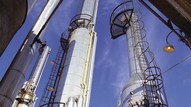 oil-gas-refinery